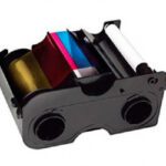 Cinta Fargo 45422 YMCKO, 250 Impresiones, para Fargo C50 - Incluye Rodillo de Limpieza