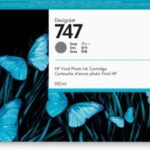 Cartucho HP 747 Gris, 300ml P2V86A